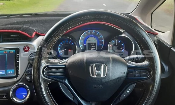 Acheter Occasion Voiture Honda Fit Noir à Suva, Central Acheter Occasion Voiture Honda Fit Noir à Suva, Central