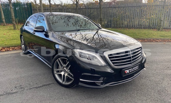 Buy Used Mercedes-Benz S–Class Black Car in Suva in Central