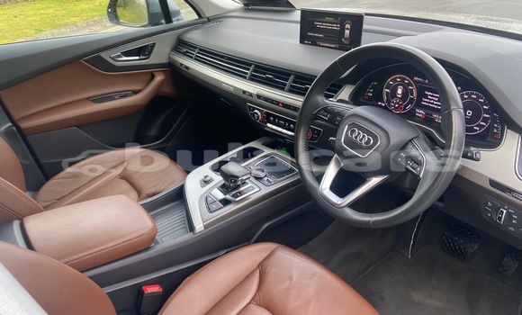 Acheter Occasion Voiture Audi Q7 Gris à Suva, Central Acheter Occasion Voiture Audi Q7 Gris à Suva, Central