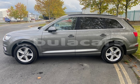 Acheter Occasion Voiture Audi Q7 Gris à Suva, Central Acheter Occasion Voiture Audi Q7 Gris à Suva, Central