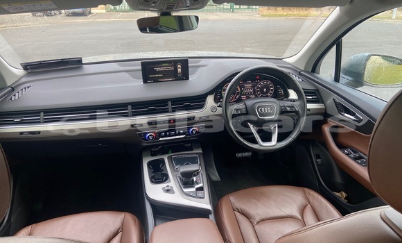 Acheter Occasion Voiture Audi Q7 Gris à Suva, Central Acheter Occasion Voiture Audi Q7 Gris à Suva, Central