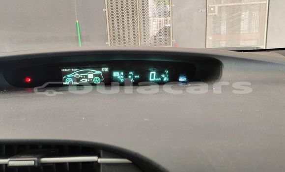 Buy Used Toyota Prius Grey Car in Lautoka in Western Buy Used Toyota Prius Grey Car in Lautoka in Western