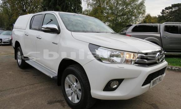 Acheter Occasion Voiture Toyota Hilux Blanc à Barotu, Western