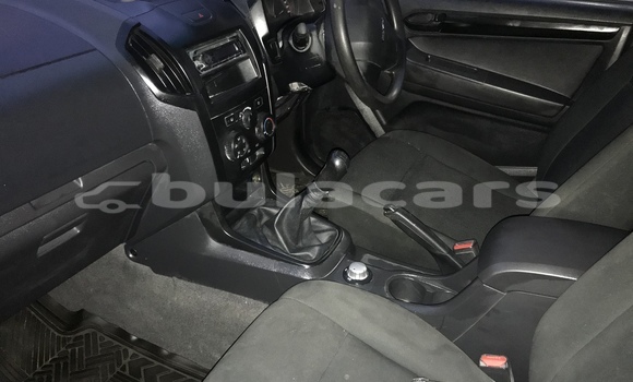 Acheter Occasion Voiture Isuzu D–MAX Blanc à Suva, Central Acheter Occasion Voiture Isuzu D–MAX Blanc à Suva, Central