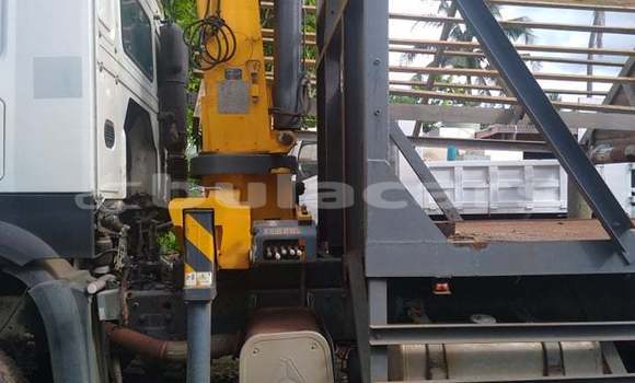 Buy Used Sino Howo White Truck in Lautoka in Western Buy Used Sino Howo White Truck in Lautoka in Western