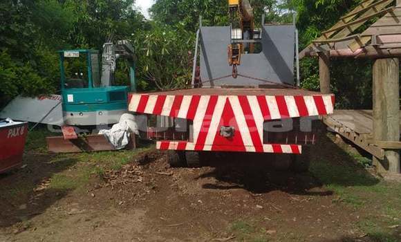 Buy Used Sino Howo White Truck in Lautoka in Western Buy Used Sino Howo White Truck in Lautoka in Western