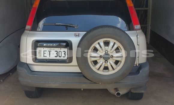 Buy Used Honda CRV Green Car in Nadi in Western Buy Used Honda CRV Green Car in Nadi in Western