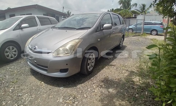 Acheter Occasion Voiture Toyota Wish Gris à Nadi, Western Acheter Occasion Voiture Toyota Wish Gris à Nadi, Western