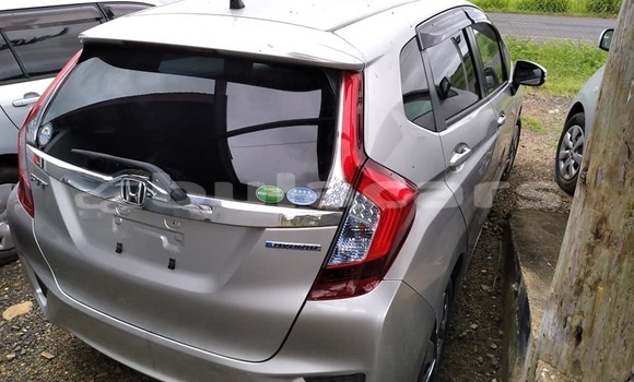 Acheter Occasion Voiture Honda Fit Gris à Ba, Western Acheter Occasion Voiture Honda Fit Gris à Ba, Western