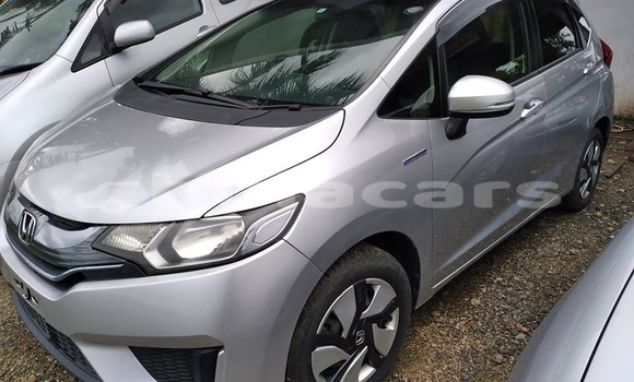 Acheter Occasion Voiture Honda Fit Gris à Ba, Western Acheter Occasion Voiture Honda Fit Gris à Ba, Western
