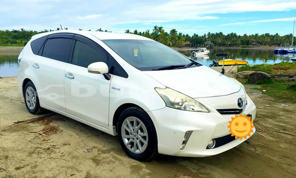 Buy Used Toyota Prius Alpha White Car in Ba in Western