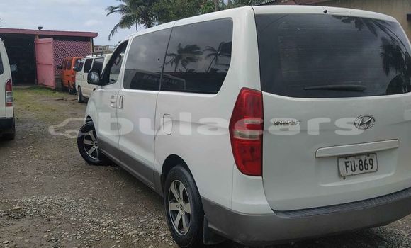 Acheter Occasion Voiture Hyundai H1 Blanc à Ba, Western Acheter Occasion Voiture Hyundai H1 Blanc à Ba, Western