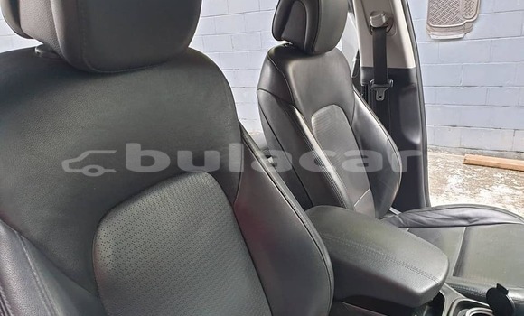 Buy Used Hyundai Santa Fe White Car in Ba in Western Buy Used Hyundai Santa Fe White Car in Ba in Western