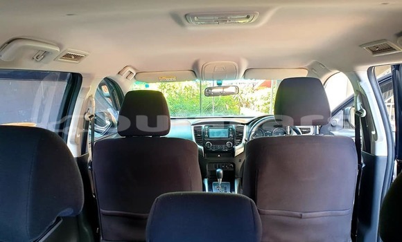 Buy Used Mitsubishi Pajero Blue Car in Ba in Western Buy Used Mitsubishi Pajero Blue Car in Ba in Western