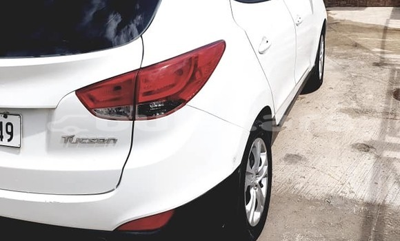 Buy Used Hyundai Tucson White Car in Ba in Western Buy Used Hyundai Tucson White Car in Ba in Western