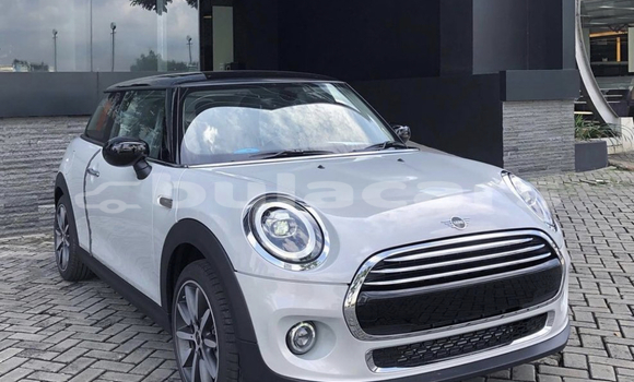Buy Used MINI Cooper White Car in Navala in Western Buy Used MINI Cooper White Car in Navala in Western