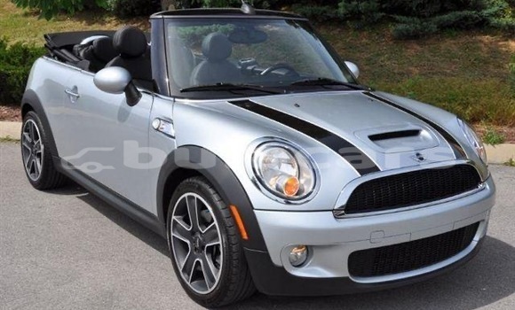 Buy Used MINI Cooper Grey Car in Malevu in Western
