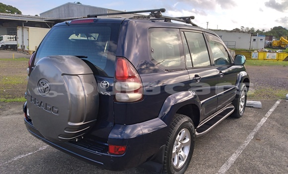Buy Used Toyota Prado Blue Car in Suva in Central Buy Used Toyota Prado Blue Car in Suva in Central