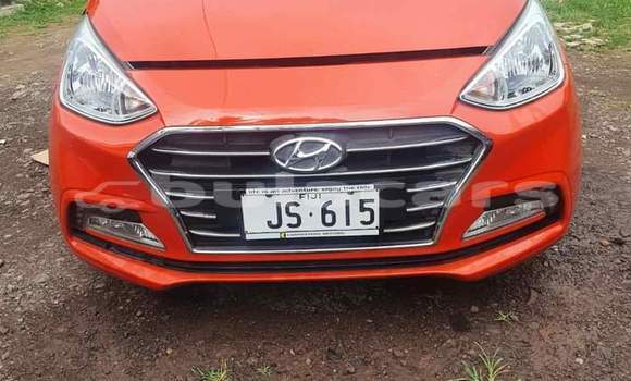Acheter Occasion Voiture Hyundai Grandi10 Rouge à Nasinu, Central Acheter Occasion Voiture Hyundai Grandi10 Rouge à Nasinu, Central