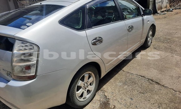 Buy Used Toyota Prius Silver Car in Suva in Central Buy Used Toyota Prius Silver Car in Suva in Central