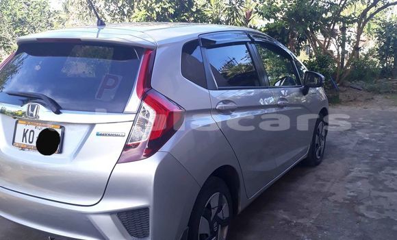 Buy Used Honda Fit Silver Car in Suva in Central Buy Used Honda Fit Silver Car in Suva in Central