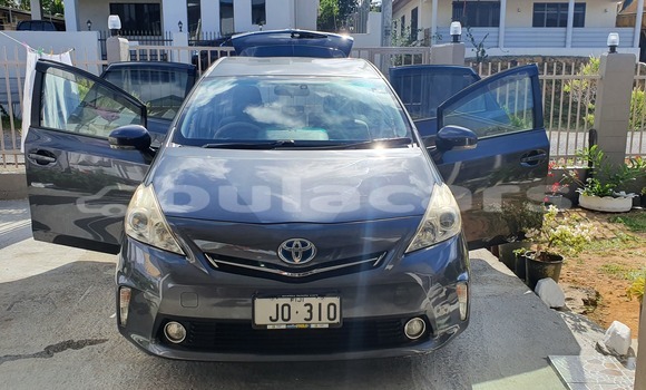 Acheter Occasion Voiture Toyota Prius Alpha Autre à Suva, Central