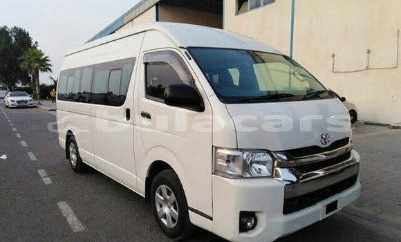 Buy Used Toyota Hiace White Car in Labasa in Northern Buy Used Toyota Hiace White Car in Labasa in Northern