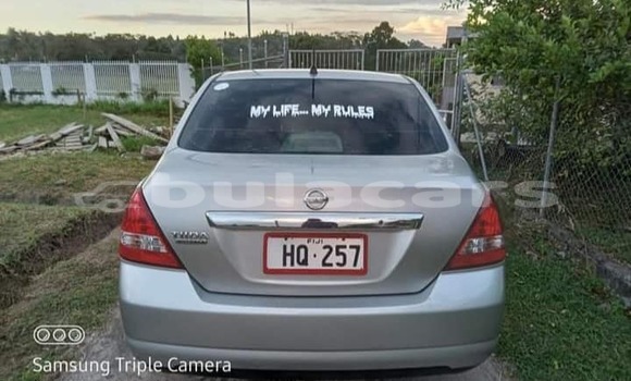 Acheter Occasion Voiture Nissan Tiida Gris à Ba, Western Acheter Occasion Voiture Nissan Tiida Gris à Ba, Western