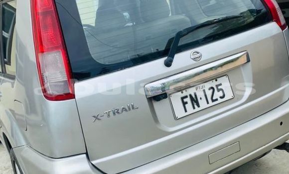 Acheter Occasion Voiture Nissan X–Trail Gris à Suva, Central Acheter Occasion Voiture Nissan X–Trail Gris à Suva, Central