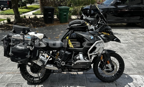 Buy Used BMW R1200GS Adventure Black Bike in Komave in Western