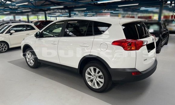 Buy Used Toyota RAV4 White Car in Nakodu in Eastern Buy Used Toyota RAV4 White Car in Nakodu in Eastern