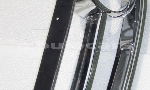 Buy Mercedes Pagode W113 in Lawaki in Central Buy Mercedes Pagode W113 in Lawaki in Central