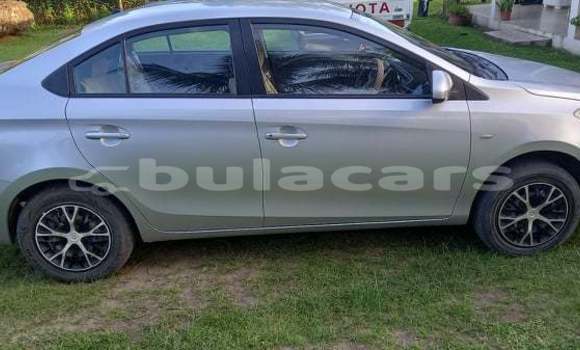 Buy Used Toyota Yaris Grey Car in Lautoka in Western Buy Used Toyota Yaris Grey Car in Lautoka in Western