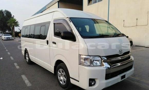 Buy Used Toyota Hiace White Car in Barotu in Western Buy Used Toyota Hiace White Car in Barotu in Western
