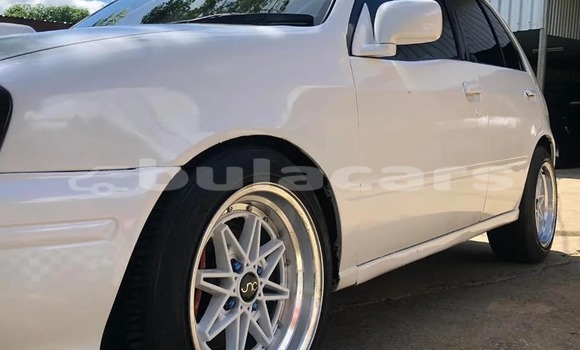 Acheter Occasion Voiture Toyota Starlet Blanc à Suva, Central Acheter Occasion Voiture Toyota Starlet Blanc à Suva, Central