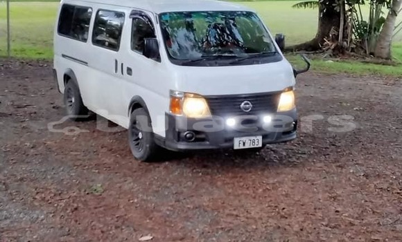 Acheter Occasion Voiture Nissan Urvan Blanc à Suva, Central