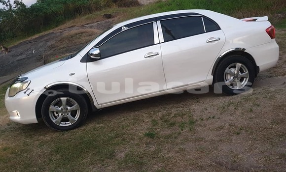 Acheter Occasion Voiture Toyota Axio Blanc à Suva, Central
