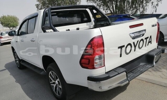 Buy Used Toyota Hiluxe Revo White Car in Levuka in Eastern Buy Used Toyota Hiluxe Revo White Car in Levuka in Eastern
