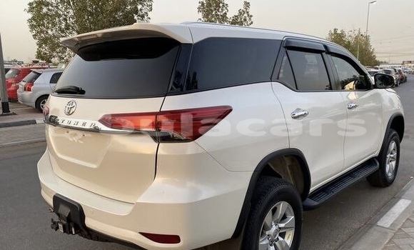 Buy Used Toyota Fortuner White Car in Nasoki in Eastern Buy Used Toyota Fortuner White Car in Nasoki in Eastern