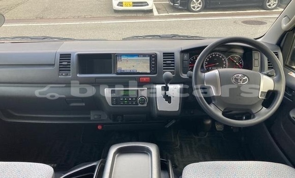 Buy Used Toyota HiAce Grey Truck in Labasa in Northern Buy Used Toyota HiAce Grey Truck in Labasa in Northern