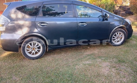 Buy Used Toyota Alphard Black Car in Suva in Central