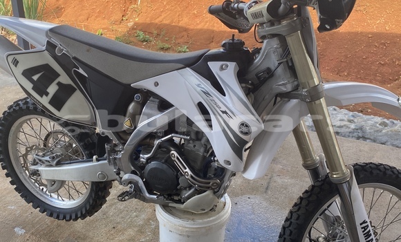 Buy Used Yamaha YZF White Bike in Lautoka in Western Buy Used Yamaha YZF White Bike in Lautoka in Western