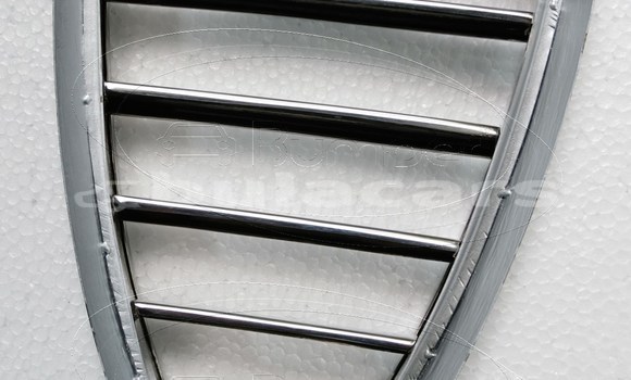 Acheter Alfa Romeo Duetto grill à Yaroi, Eastern Acheter Alfa Romeo Duetto grill à Yaroi, Eastern