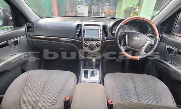 Buy Used Hyundai Santa Fe Black Car in Suva in Central Buy Used Hyundai Santa Fe Black Car in Suva in Central
