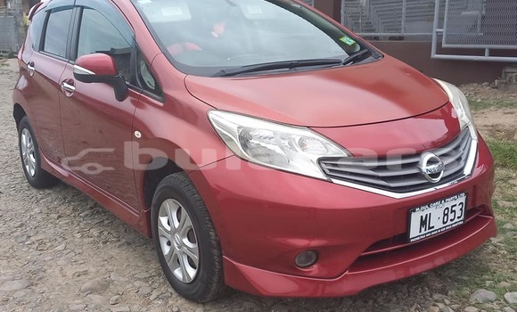 Acheter Occasion Voiture Nissan Wingroad Rouge à Suva, Central Acheter Occasion Voiture Nissan Wingroad Rouge à Suva, Central