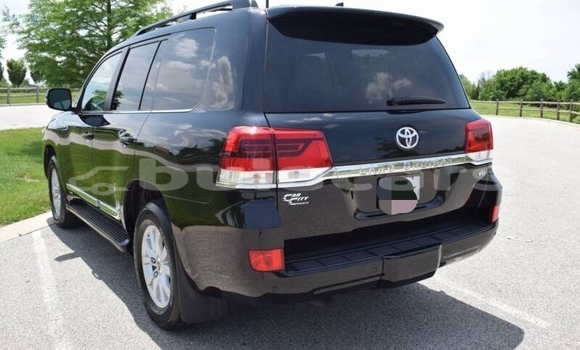 Buy Used Toyota Land Cruiser Black Car in Deuba in Central Buy Used Toyota Land Cruiser Black Car in Deuba in Central