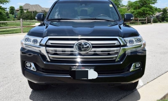 Buy Used Toyota Land Cruiser Black Car in Deuba in Central Buy Used Toyota Land Cruiser Black Car in Deuba in Central