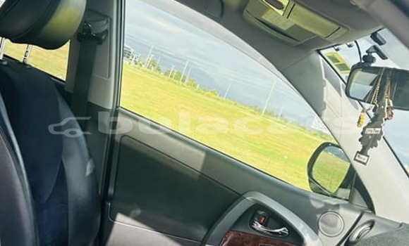 Acheter Occasion Voiture Toyota Vanguard Noir à Suva, Central