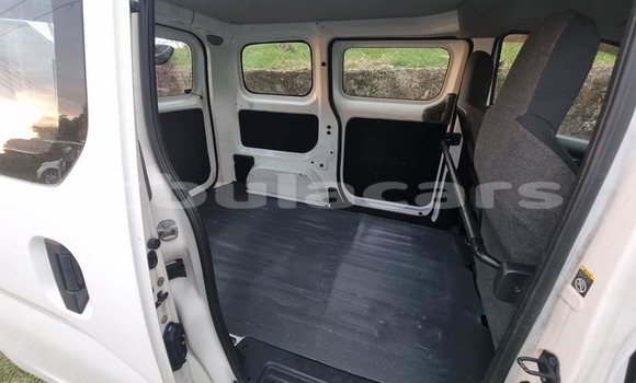 Acheter Occasion Voiture Honda N360 Blanc à Suva, Central Acheter Occasion Voiture Honda N360 Blanc à Suva, Central