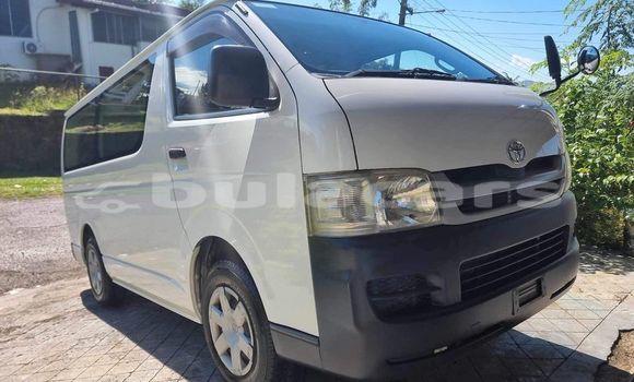 Acheter Occasion Voiture Toyota Hiace Blanc à Suva, Central Acheter Occasion Voiture Toyota Hiace Blanc à Suva, Central